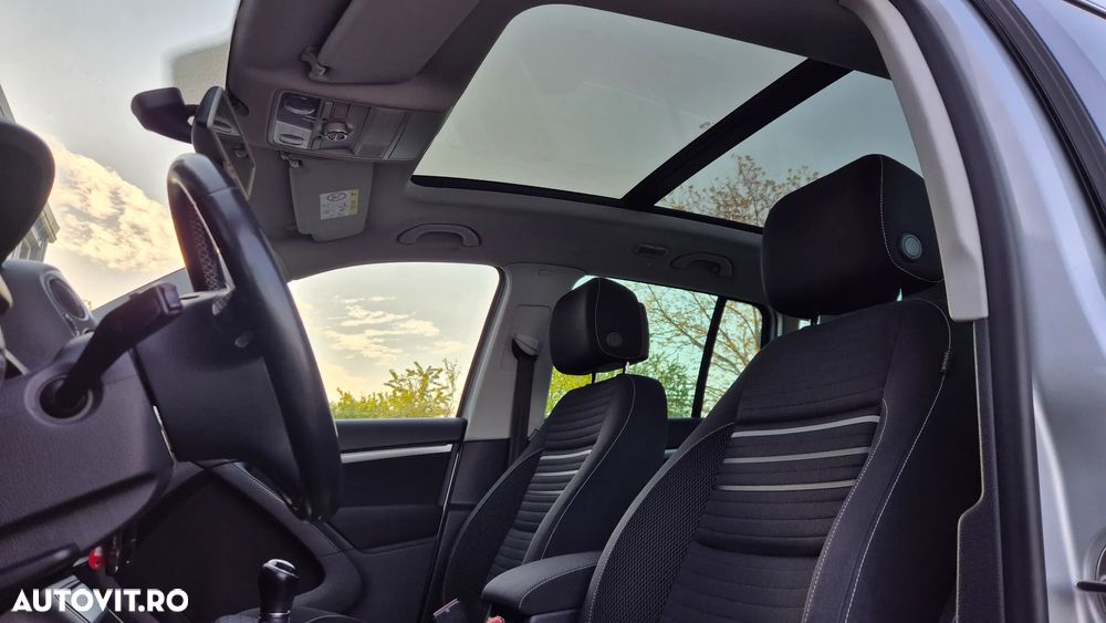 Volkswagen Tiguan - 6