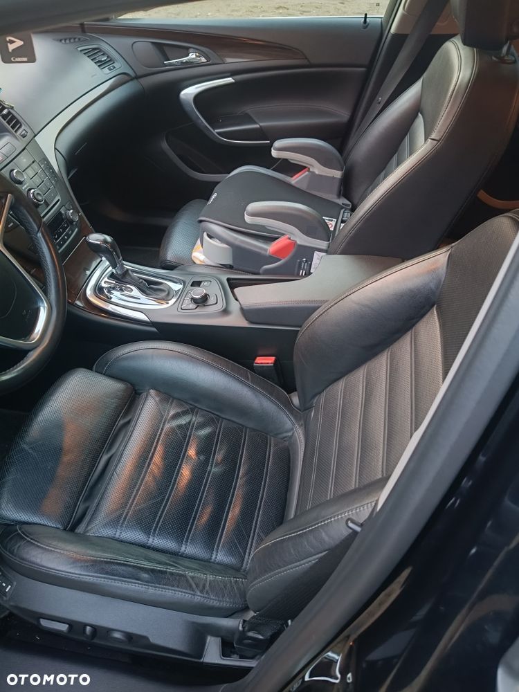 Opel Insignia - 8