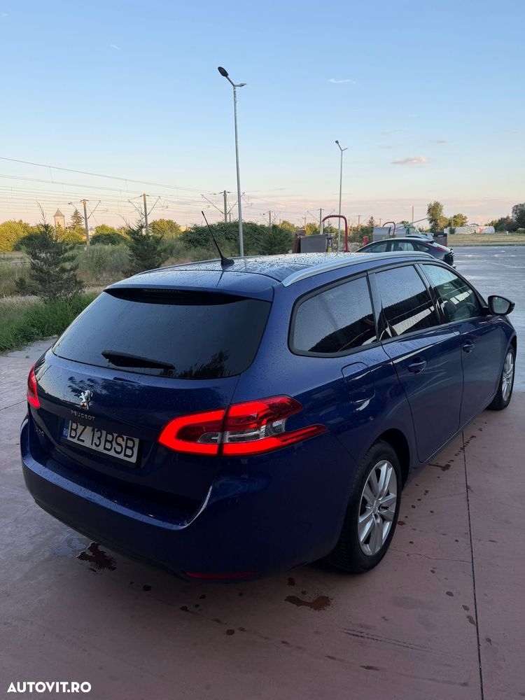 Peugeot 308 - 3