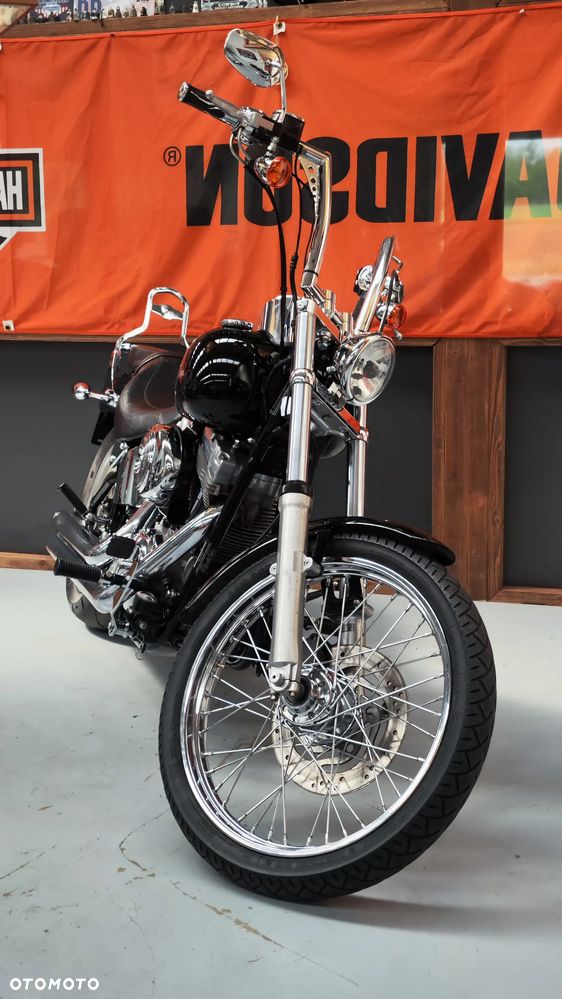 Harley-Davidson Softail Custom - 5