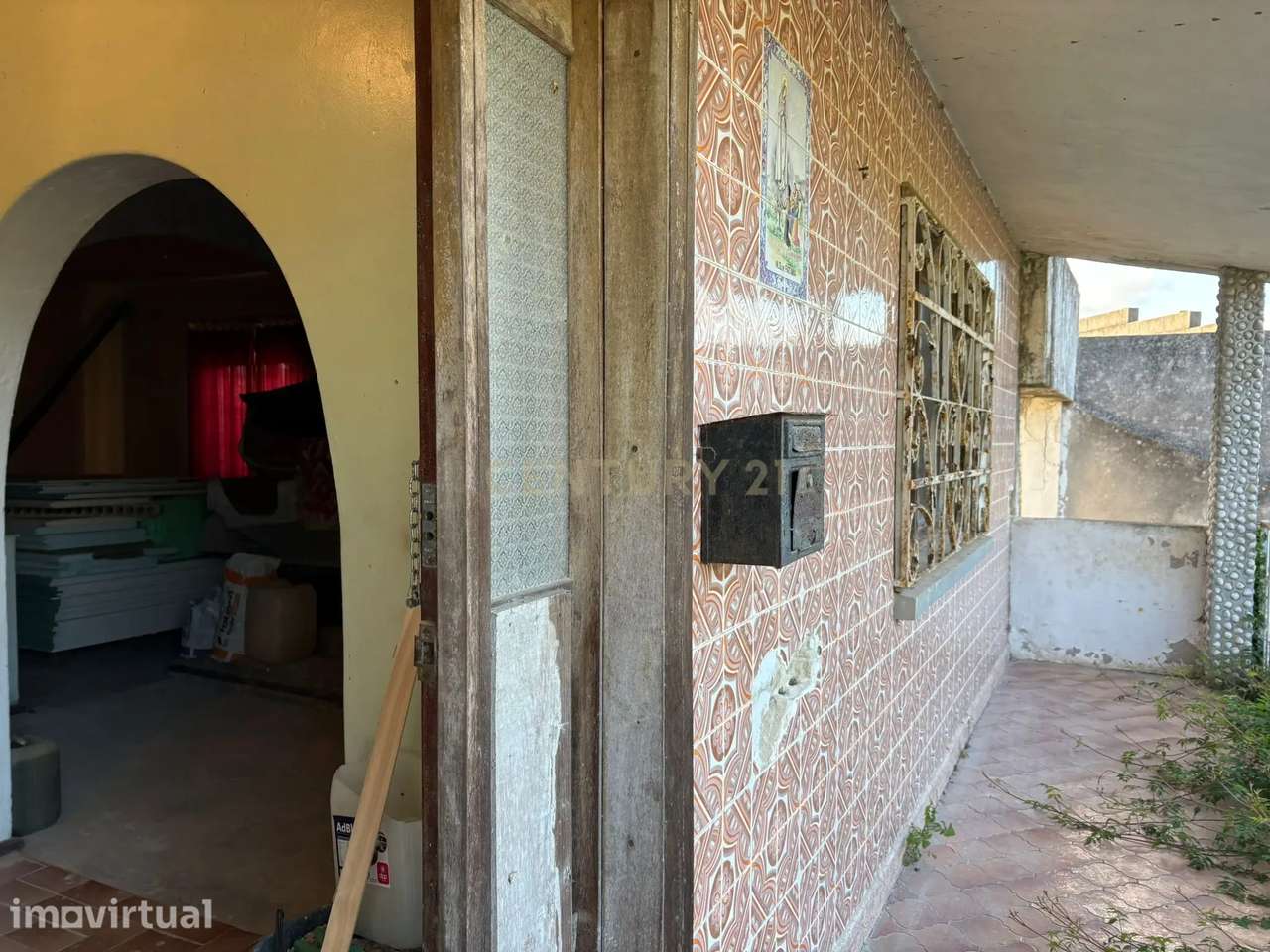 Espaçosa Moradia para Recuperar em Ouca, Vagos - Grande imagem: 2/29