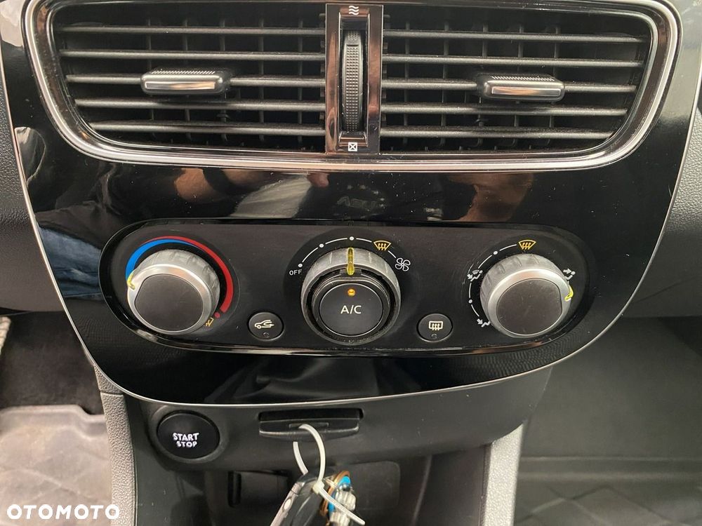 Renault Clio - 18