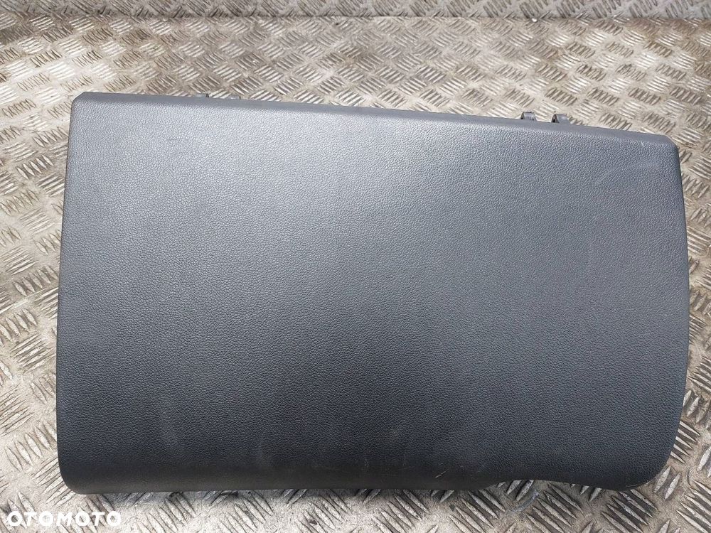 SCHOWEK PASAŻERA KIA CEED II 84510-A2100 - 1