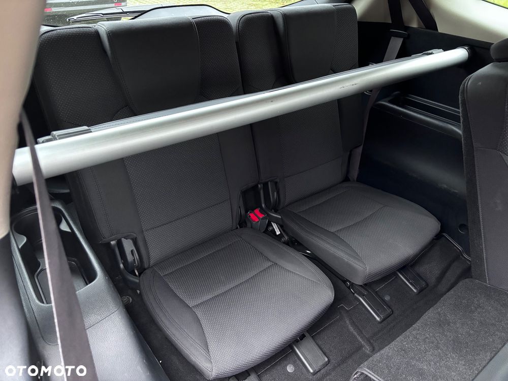 Kia Carens 1.6 GDI Edition 7 - 12