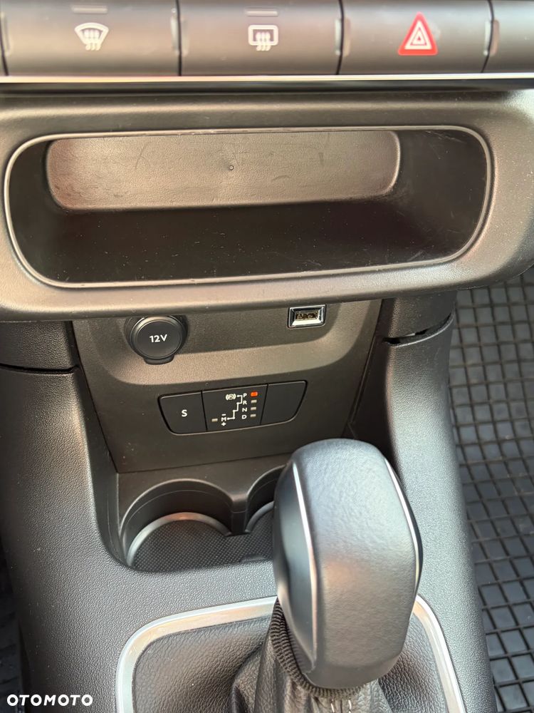 Citroën C3 1.2 PureTech Max EAT6 - 18