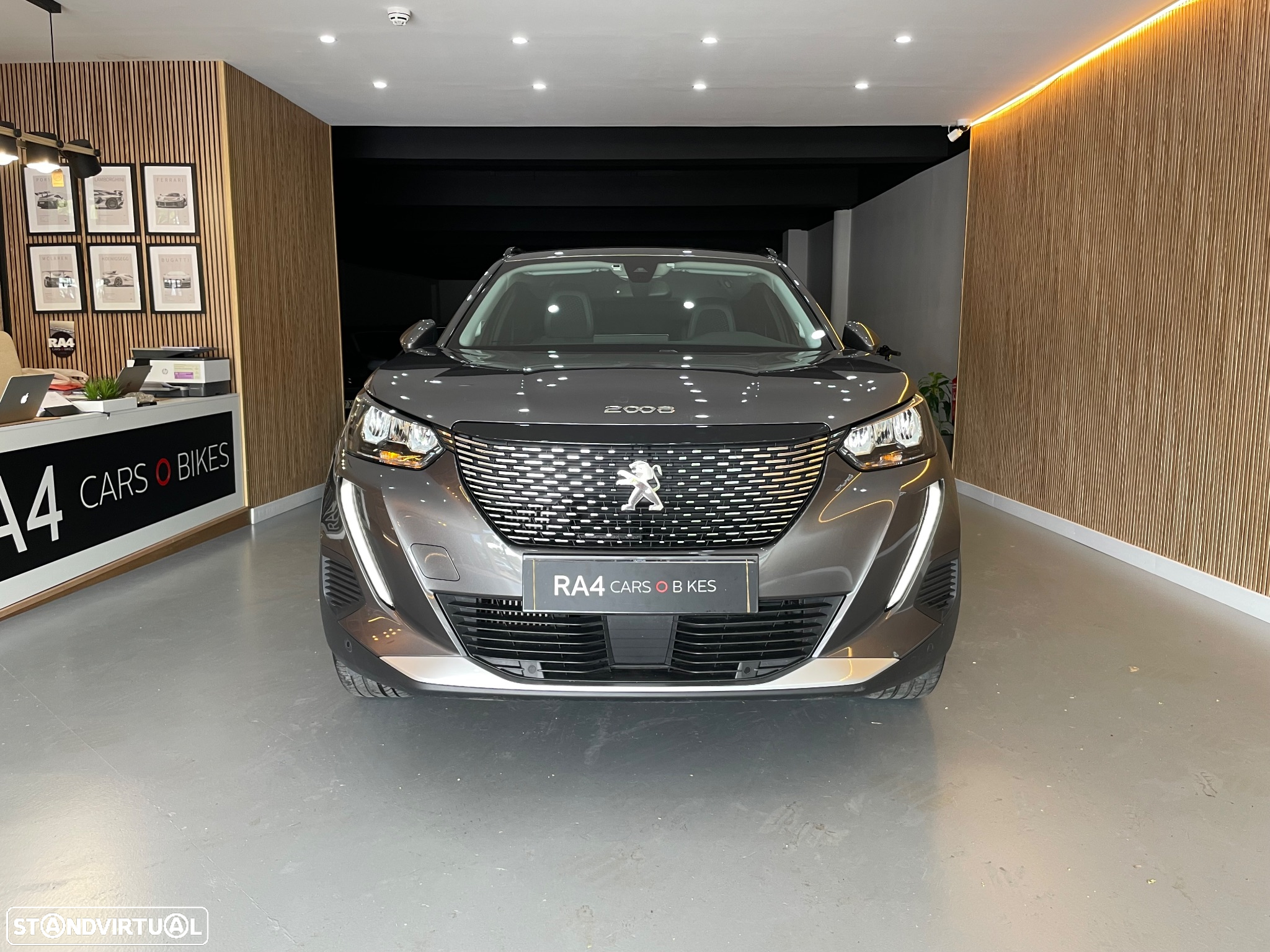 Peugeot 2008 1.2 PureTech Allure - 3