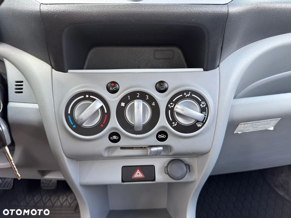 Suzuki Alto 1.0 City - 15