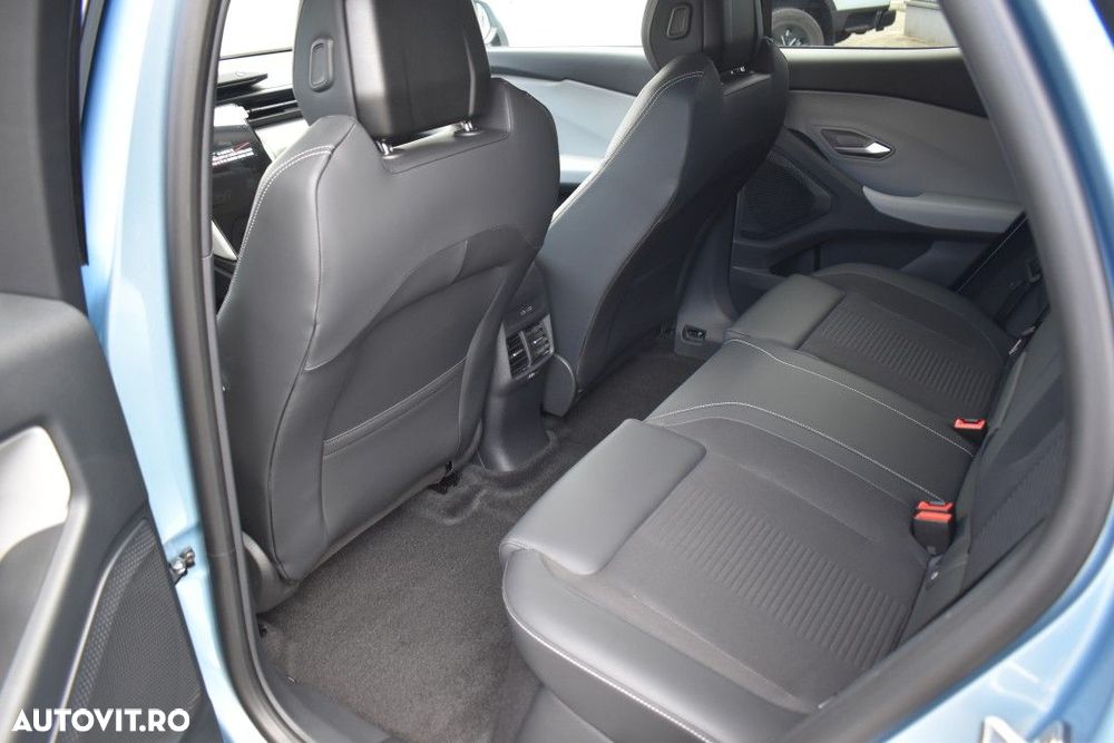 Ford Explorer - 16