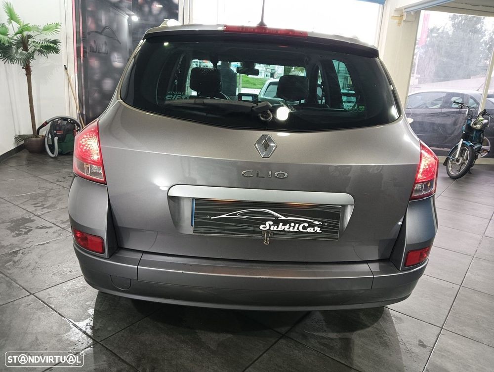 Renault Clio Break 1.5 dCi Dynamique S - 11