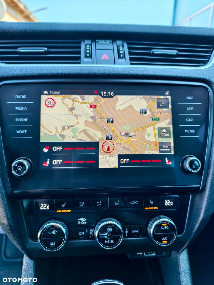 Skoda Octavia 2.0 TDI DSG Style - 21