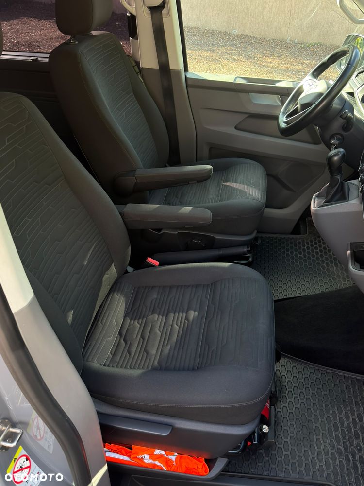 Volkswagen Caravelle 2.0 TDI L2 Comfortline DSG - 21