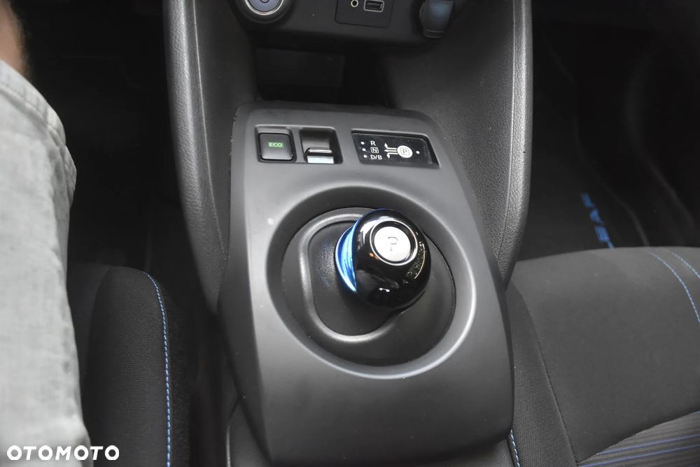 Nissan Leaf - 18