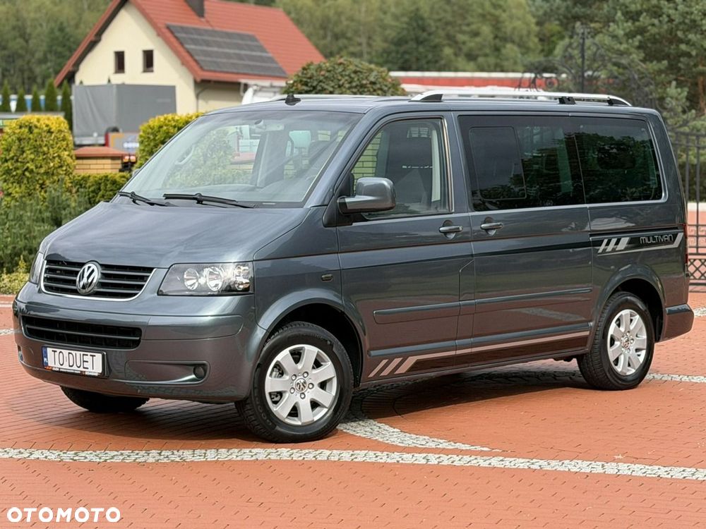 Volkswagen Multivan - 2