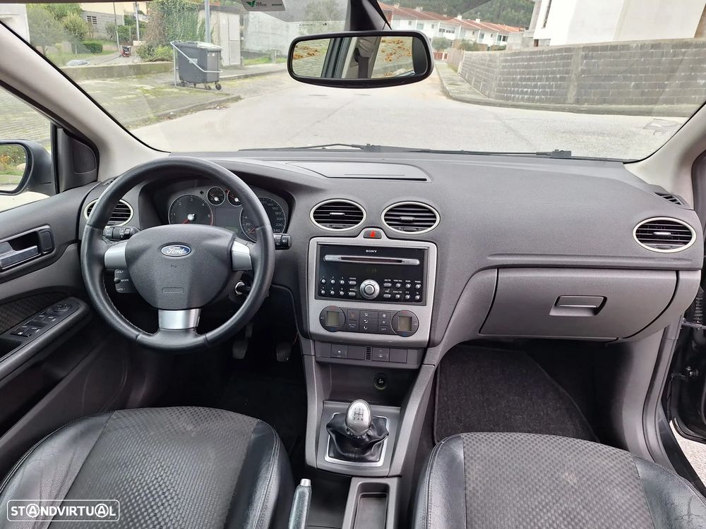 Ford Focus SW 1.6 TDCi Titanium - 9