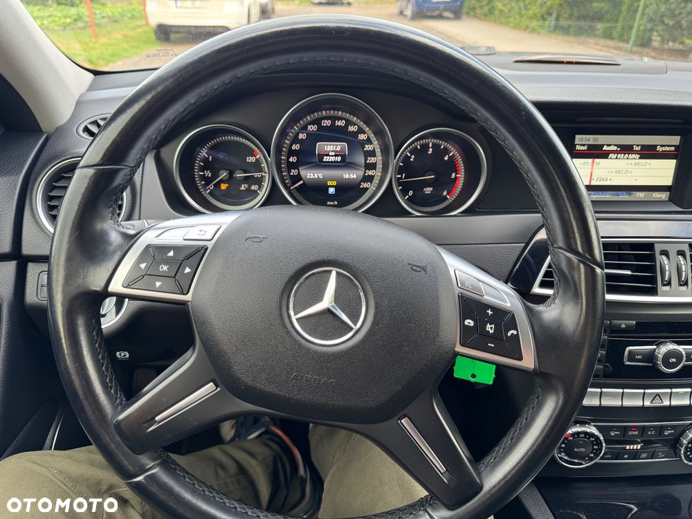 Mercedes-Benz Klasa C 200 CDI Edition - 13