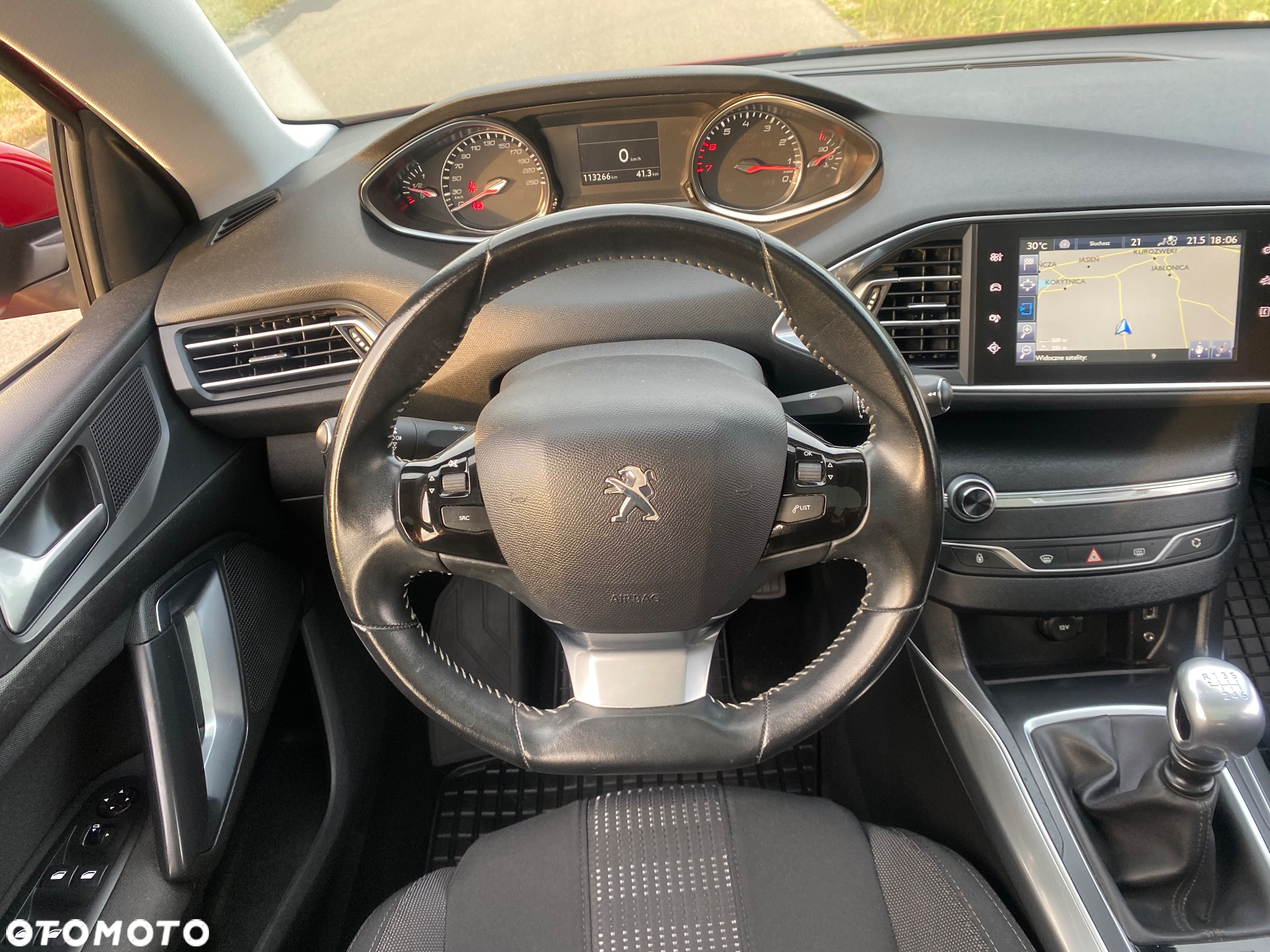 Peugeot 308 1.2 PureTech Allure S&S - 25