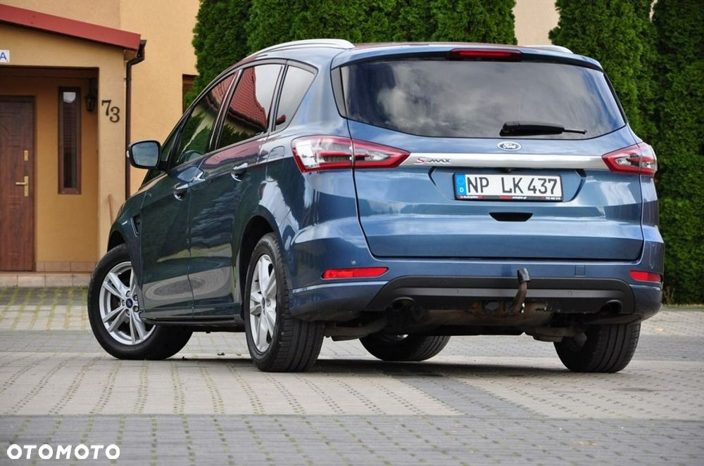 Ford S-Max - 22