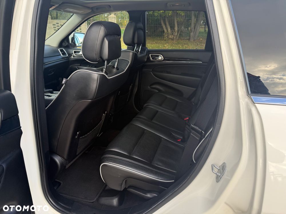 Jeep Grand Cherokee - 9