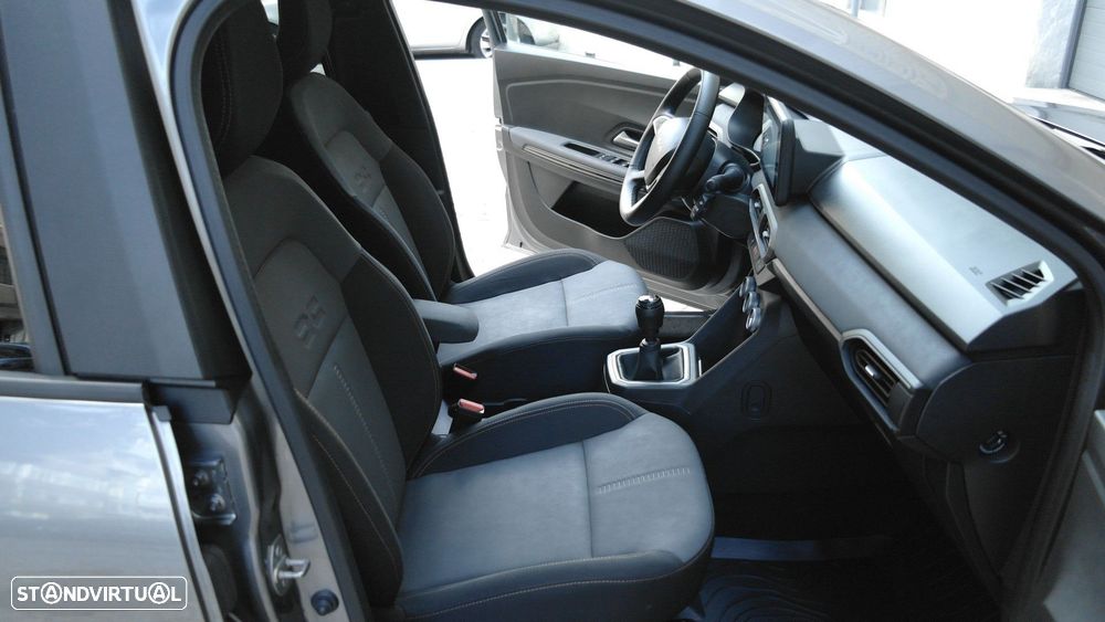 Dacia Jogger 1.2 ECO-G Extreme 7L - 26