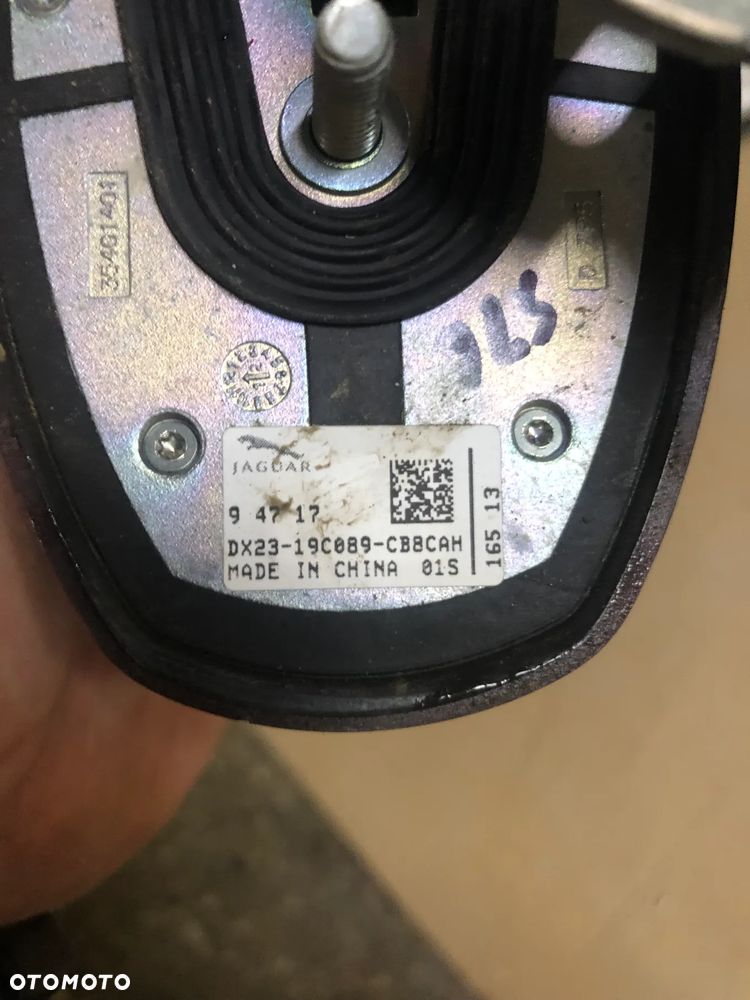 Antena dachowa GPS DX23-19C089 Jaguar XF R-Sport - 2