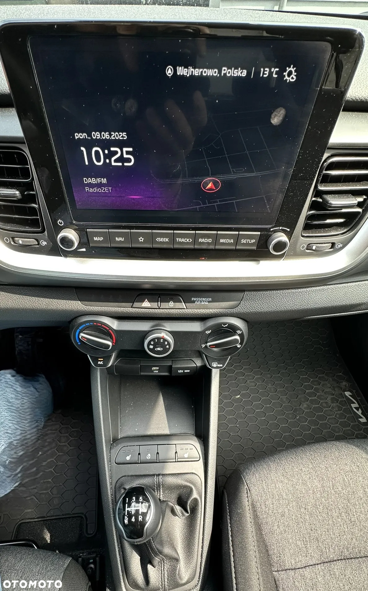 Kia Stonic 1.2 M - 10