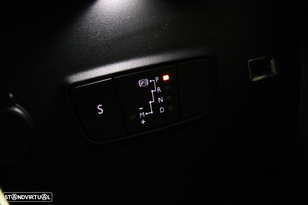 Citroën C3 Aircross 1.2 PureTech C-Series EAT6 — fotografia 25