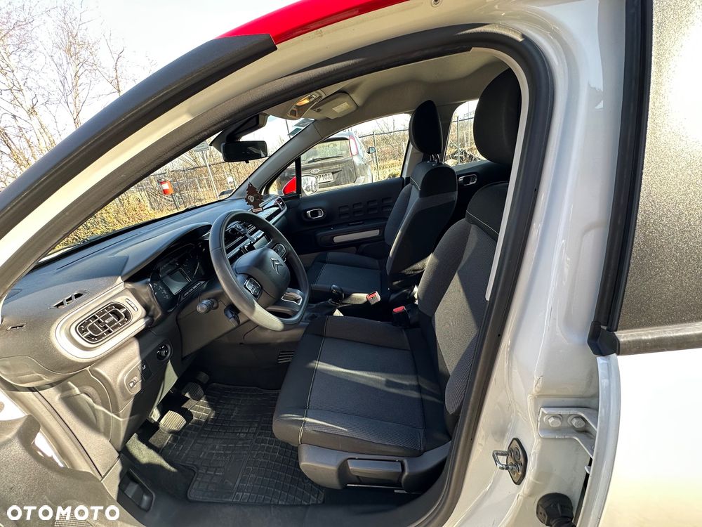 Citroën C3 1.2 PureTech GPF Live - 13