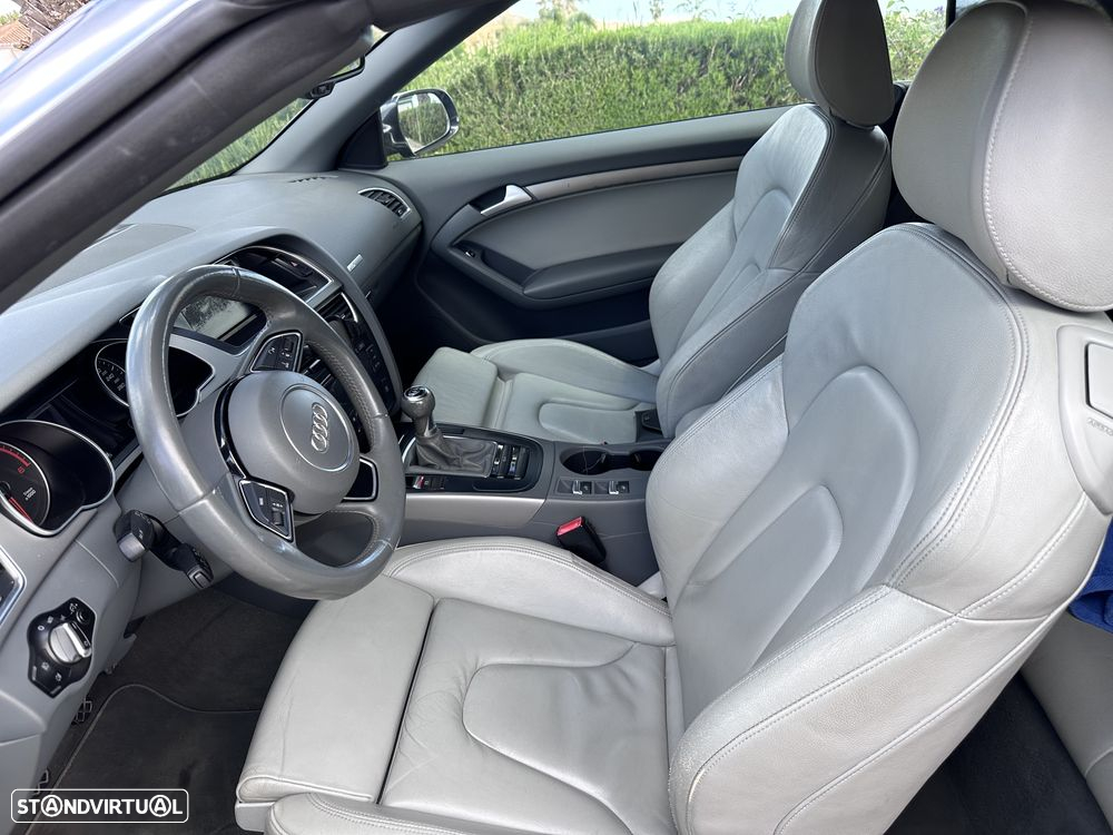 Audi A5 Cabrio 2.0 TDi - 14