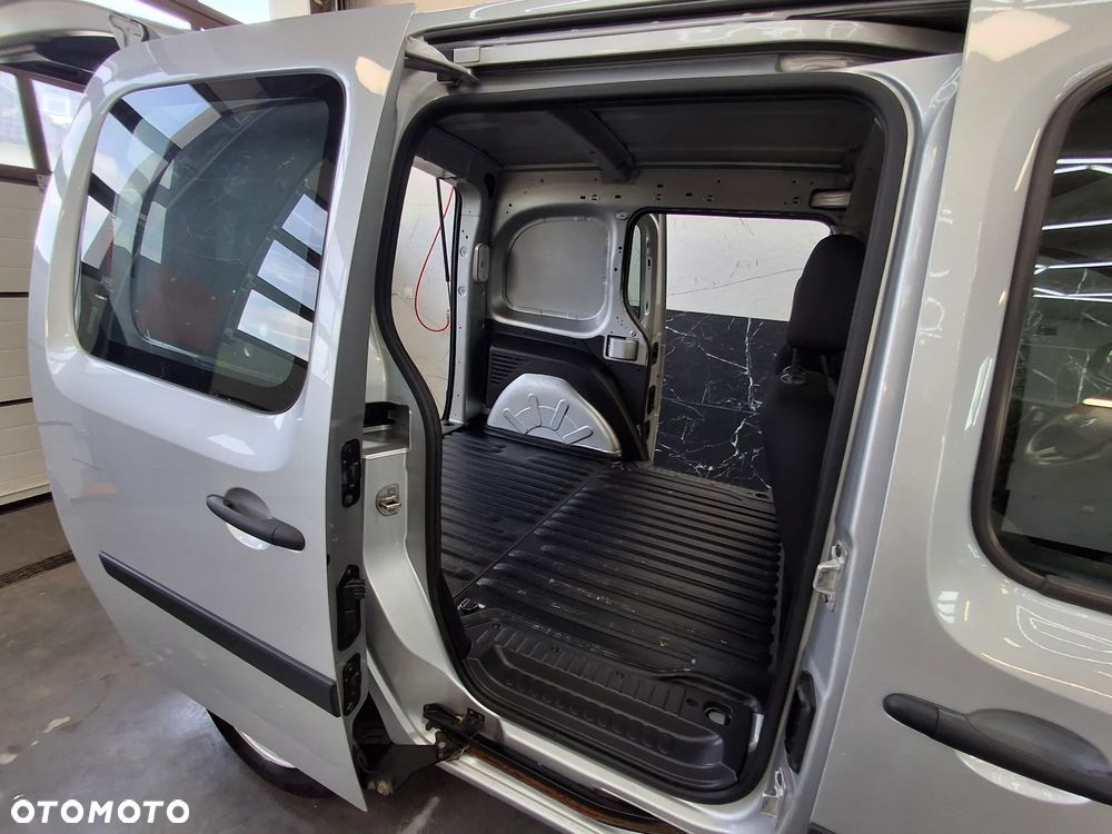 Renault Kangoo Lift Klimatyzacja Czujniki Parkowania Elektryczne Szyby Elektryczne Lusterka Sprowadzony Przesuwane Drzwi Z Lewej Oraz Prawej Strony - 10
