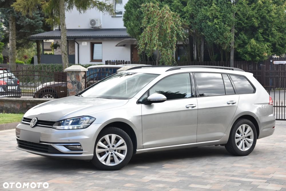 Volkswagen Golf 1.6 TDI BMT Comfortline - 3