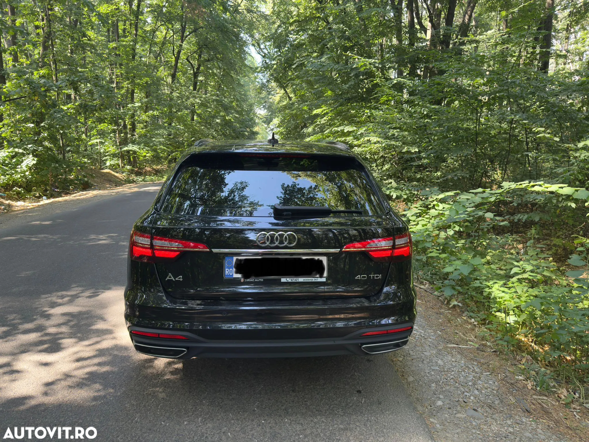 Audi A4 Avant 2.0 40 TDI quattro S tronic Advanced - 4
