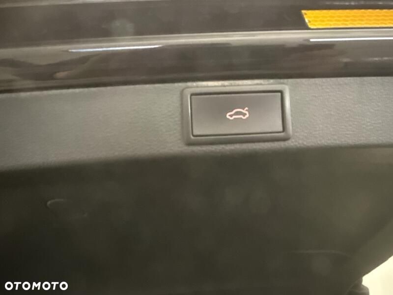 Skoda Octavia 2.0 TDI Style DSG - 23