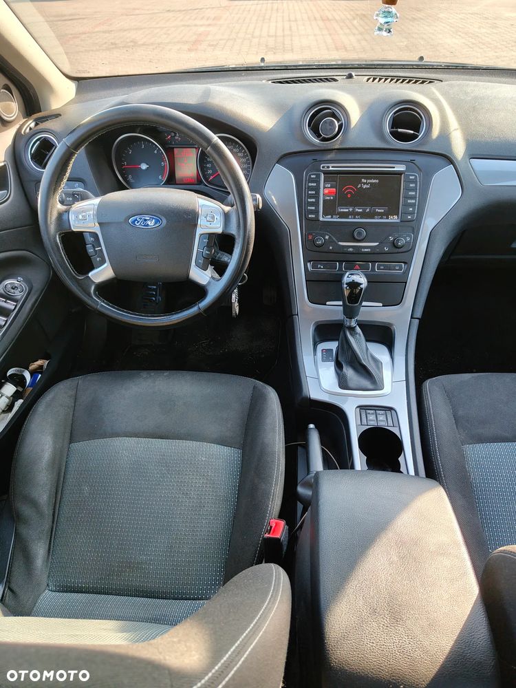 Ford Mondeo 2.0 TDCi Business Edition - 11