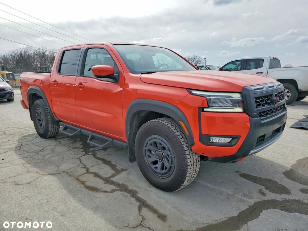 Nissan Frontier - 11