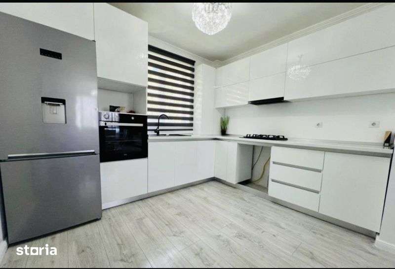 Apartament de vanzare 3 camere — fotografia 3