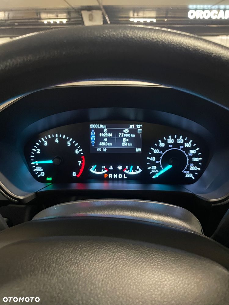 Ford Kuga - 11