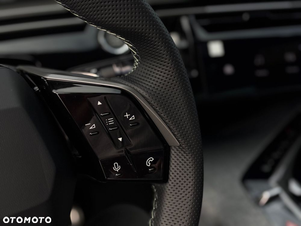 Peugeot 3008 1.2 PureTech mHEV GT Exclusive e-DCS6 - 23