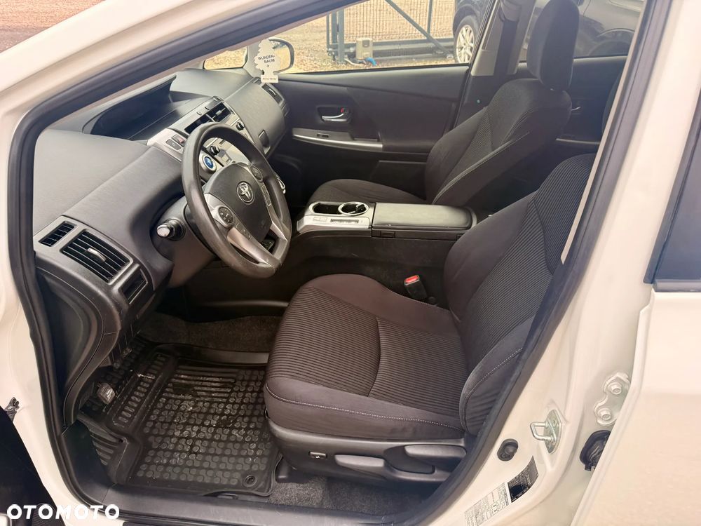 Toyota Prius+ (Hybrid) Comfort - 10