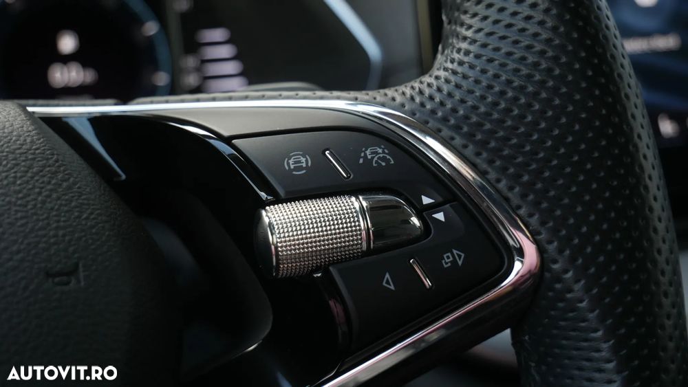 Skoda Octavia 2.0 TDI DSG Style - 29