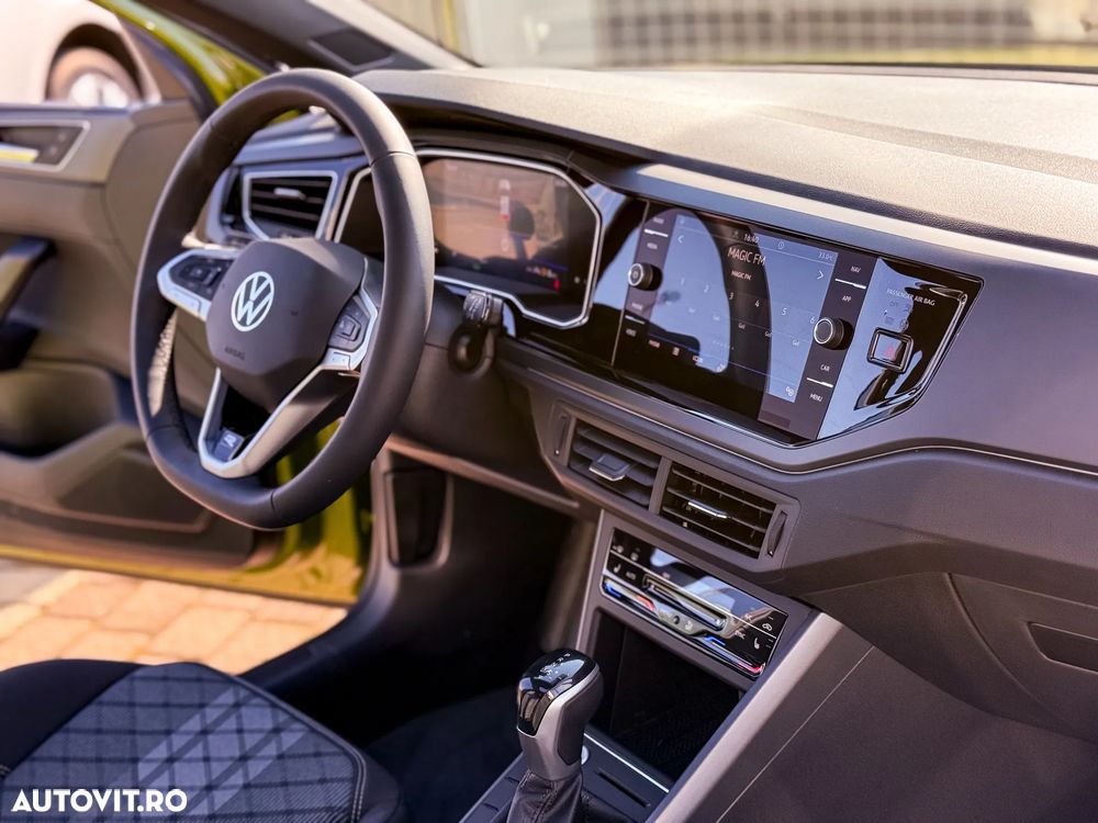 Volkswagen Taigo 1.5 TSI DSG R-Line - 13