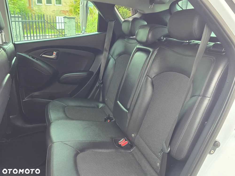 Hyundai ix35 2.0 4WD Automatik Premium - 22