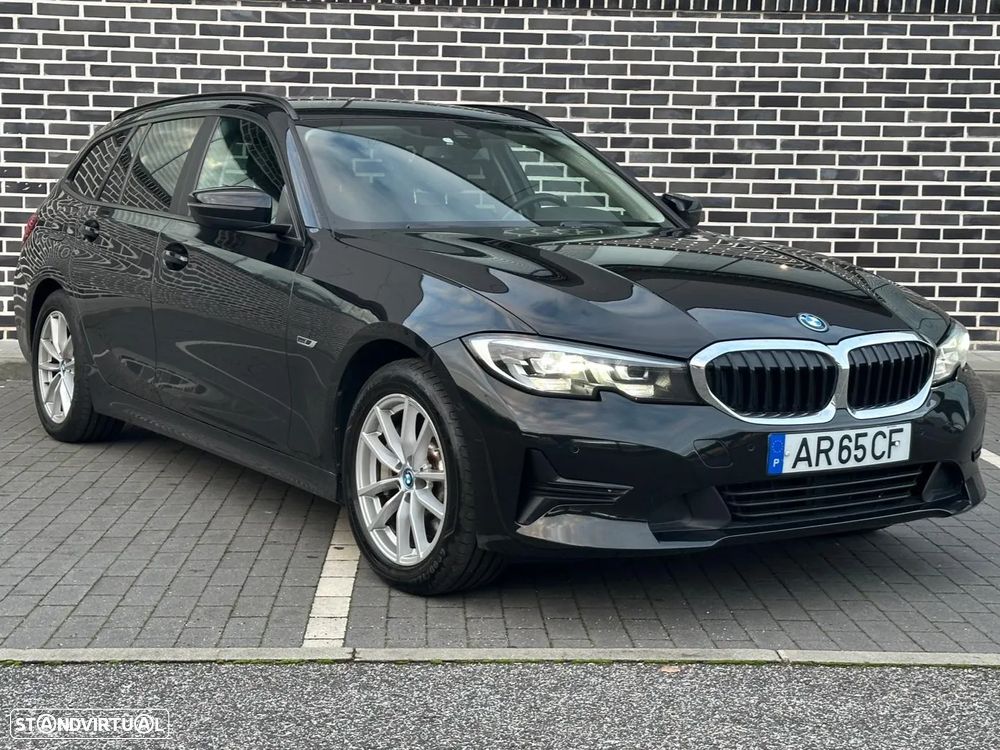 BMW 330 e Touring Corporate Edition Auto - 1