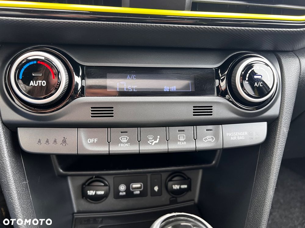 Hyundai Kona 1.6 T-GDI DCT 4WD Unique - 23