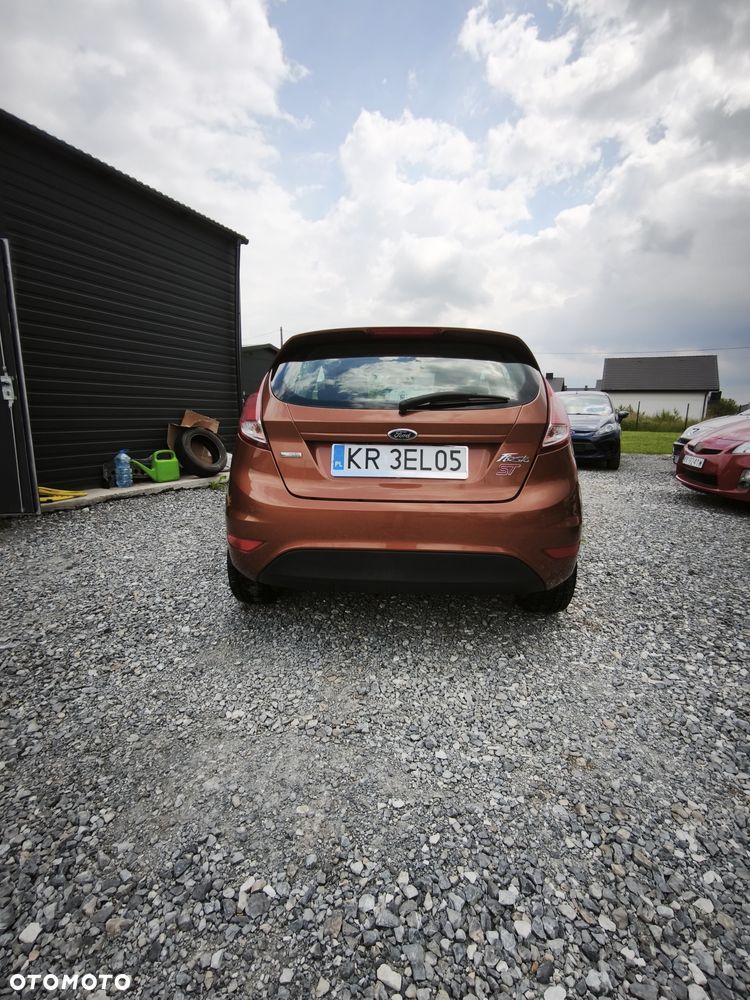 Ford Fiesta - 8