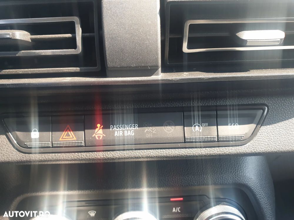 Dacia Logan TCe 90 MT6 Prestige - 25