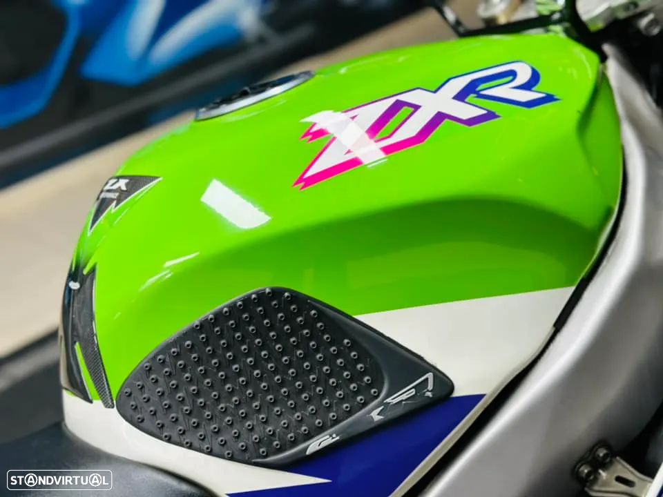 Kawasaki ZXR 750 - 10