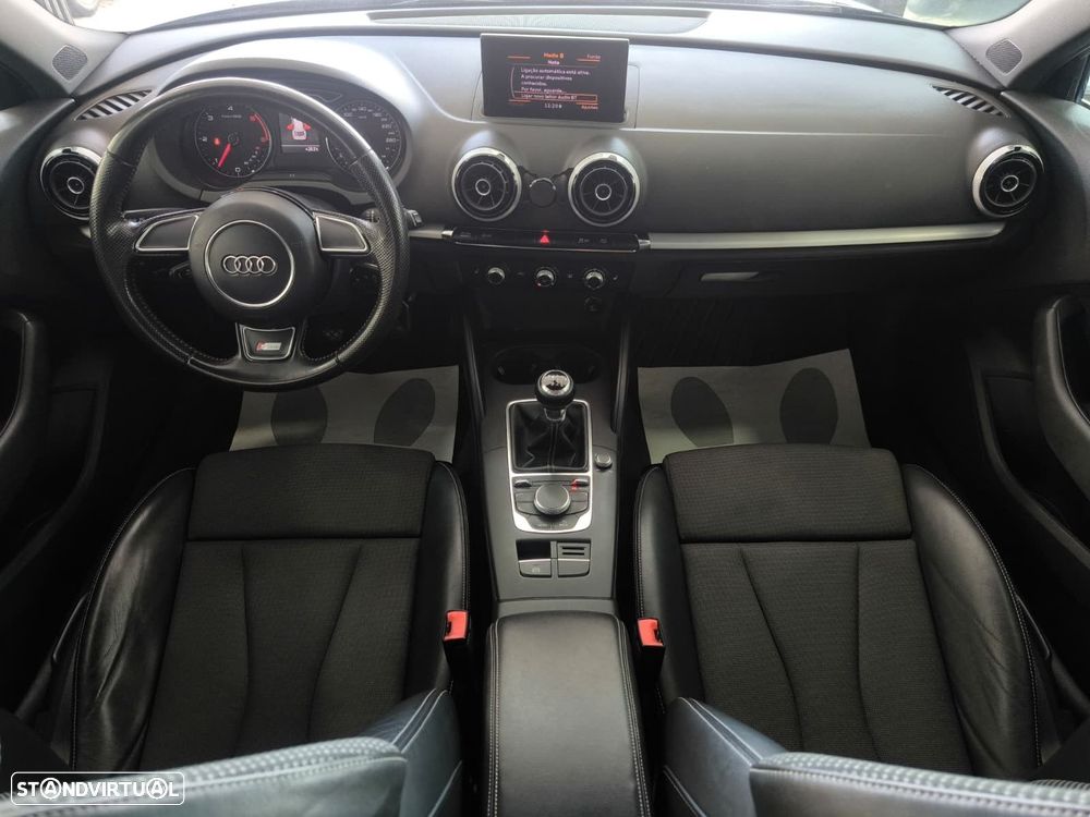 Audi A3 Sportback 2.0 TDI S-line - 10