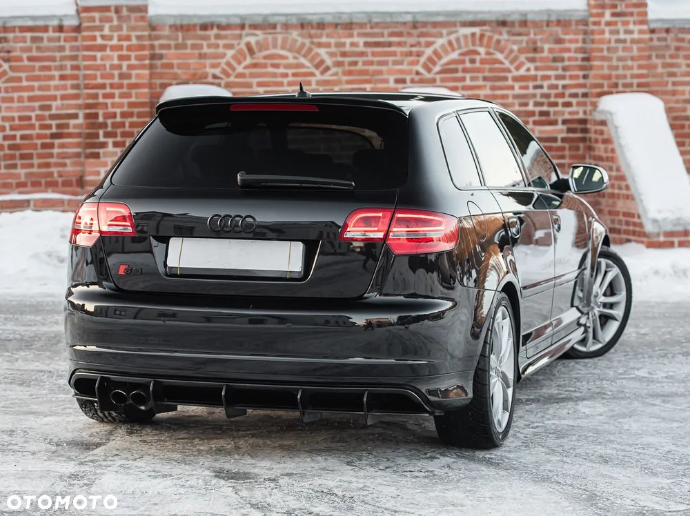 Audi S3 Sportback Standard - 12