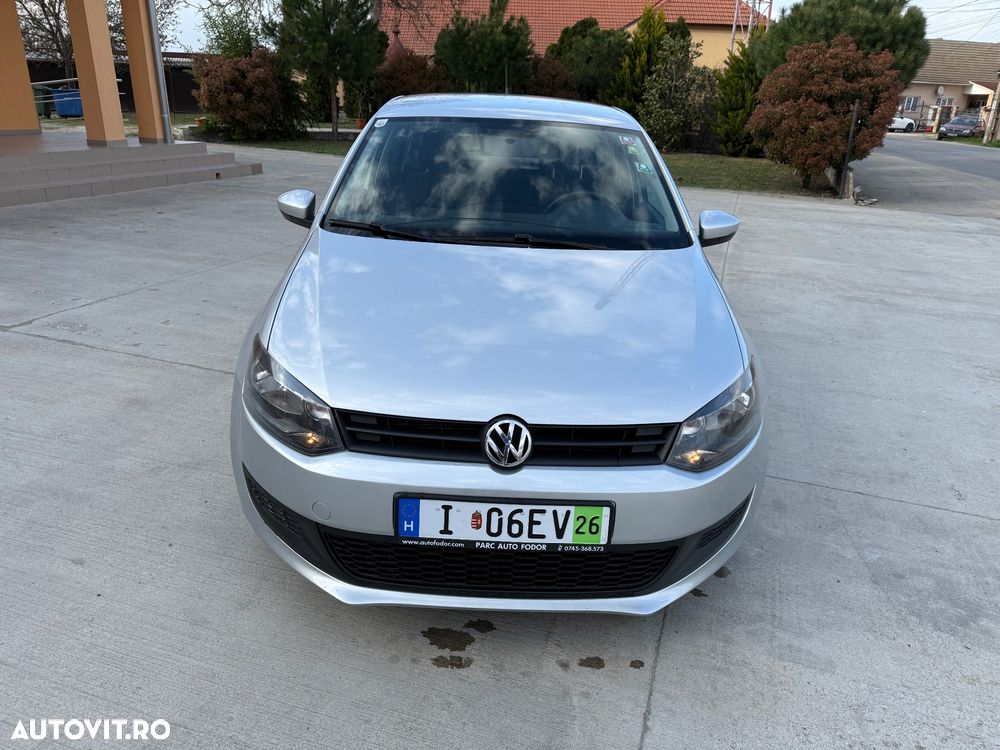 Volkswagen Polo - 8