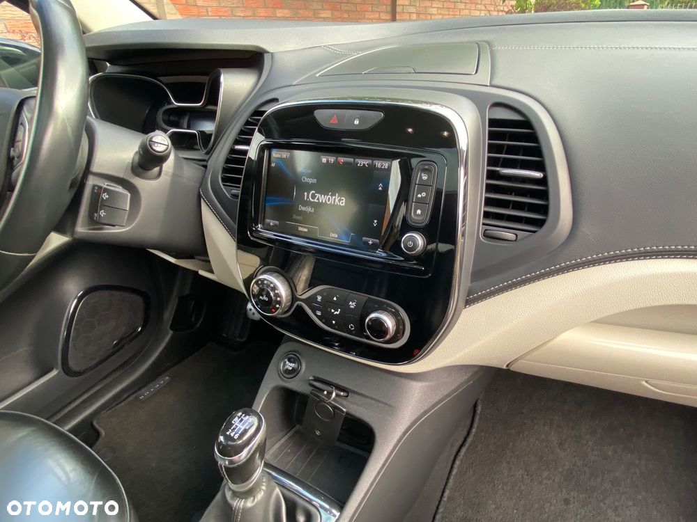 Renault Captur ENERGY TCe 120 Initiale Paris - 32